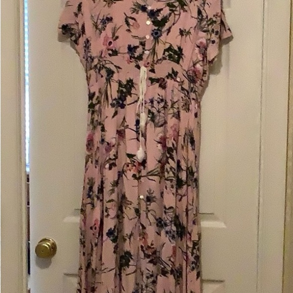 BRAND new Maxi length summer dress - size XL - perfect for upcoming Hot days